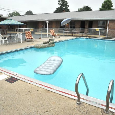 Dutch Motel By Oyo Near Hershey Park Palmyra Eksteriør billede